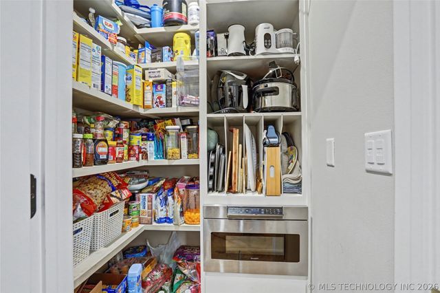 13852 S 21st Street E, Bixby, OK 74008