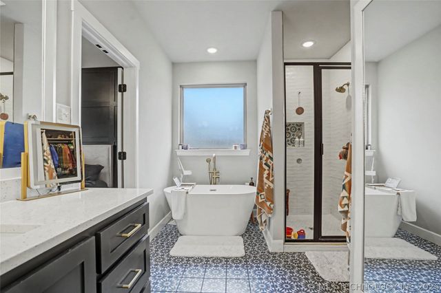 13852 S 21st Street E, Bixby, OK 74008