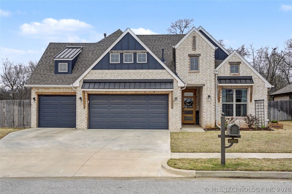 13852 S 21st Street E, Bixby, OK 74008