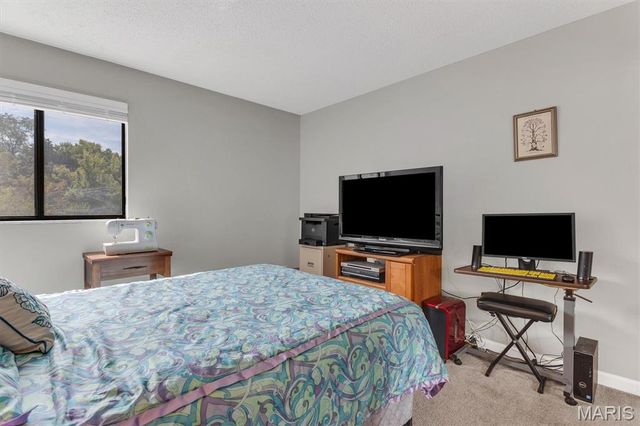 1465 Heritage Landing 207, St Charles, MO 63303
