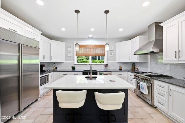 6221 Navigator Way, Southport, NC 28461