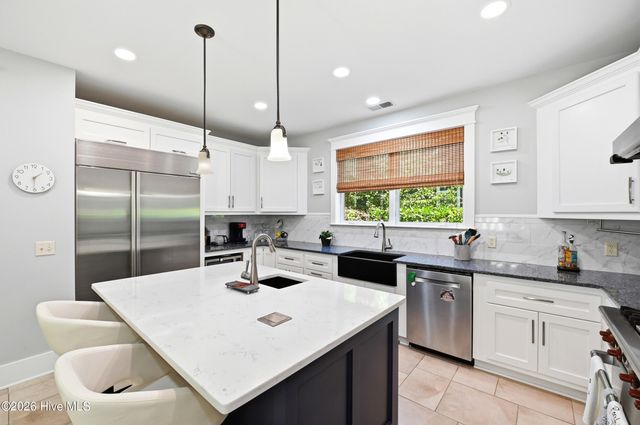 6221 Navigator Way, Southport, NC 28461