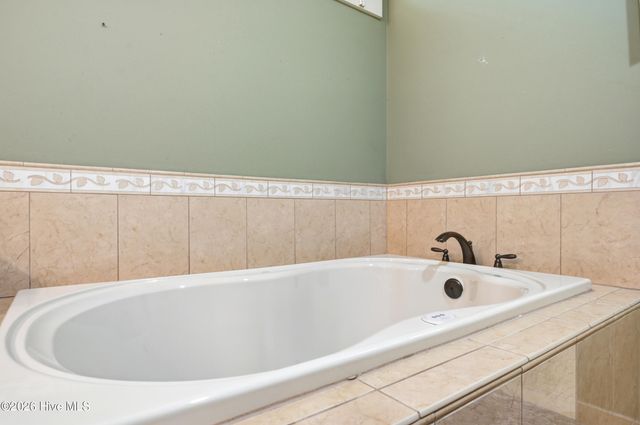 6221 Navigator Way, Southport, NC 28461