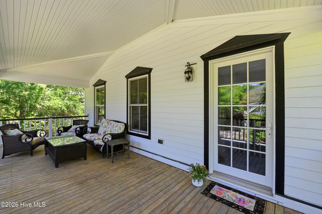 6221 Navigator Way, Southport, NC 28461