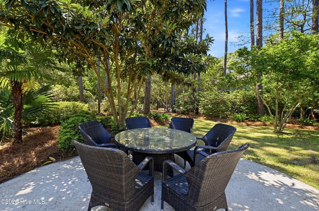 6221 Navigator Way, Southport, NC 28461