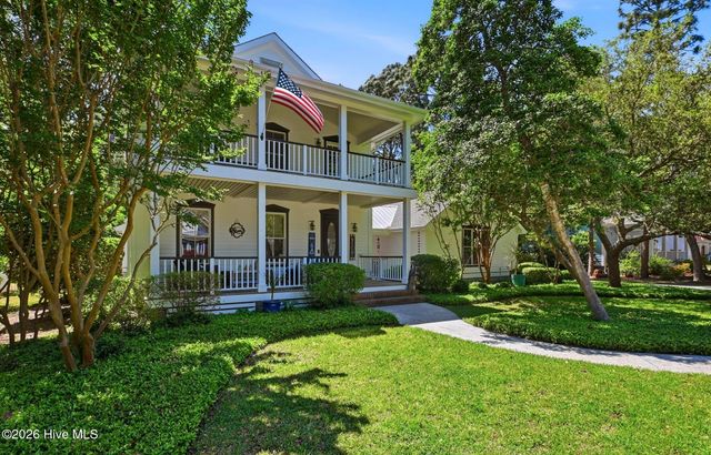 6221 Navigator Way, Southport, NC 28461