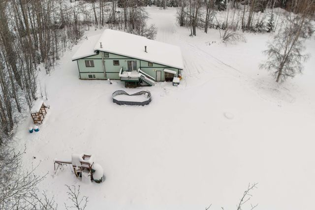 2560 CARRIE LYNN DRIVE, North Pole, AK 99705