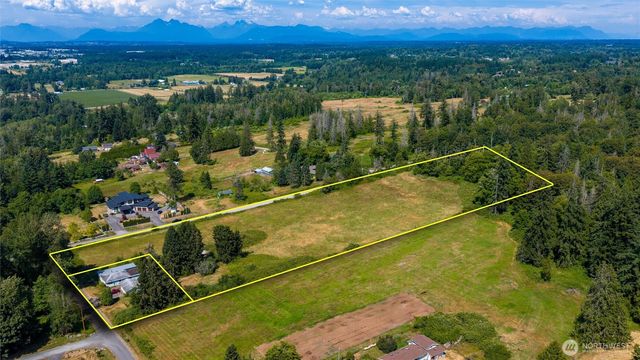 16 Harvey Road, Blaine, WA 98230