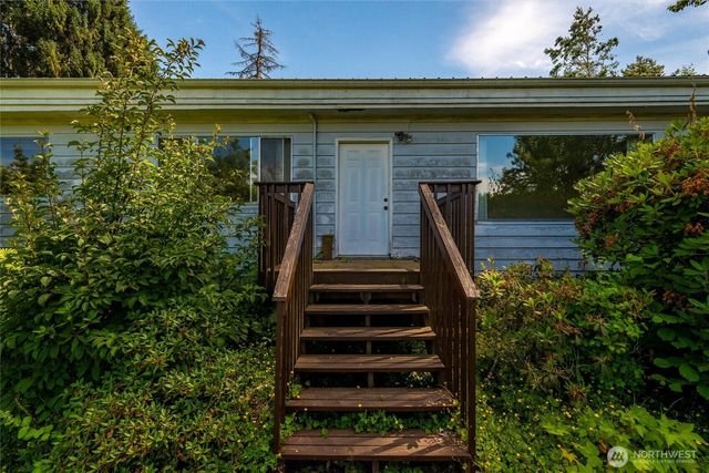 16 Harvey Road, Blaine, WA 98230