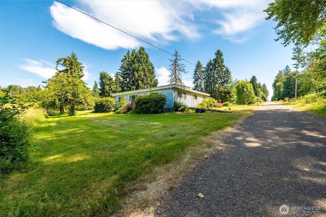 16 Harvey Road, Blaine, WA 98230