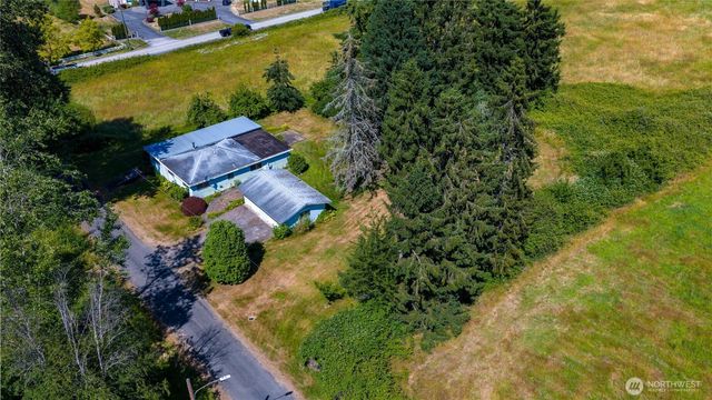 16 Harvey Road, Blaine, WA 98230