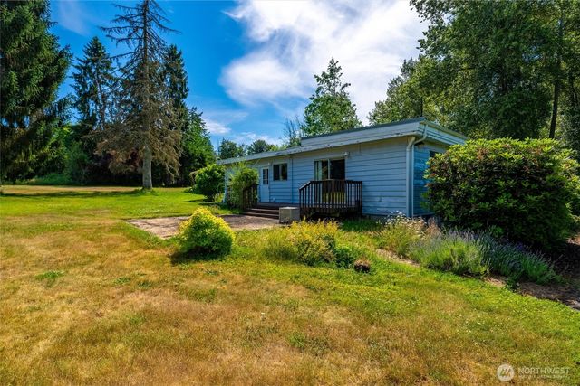 16 Harvey Road, Blaine, WA 98230