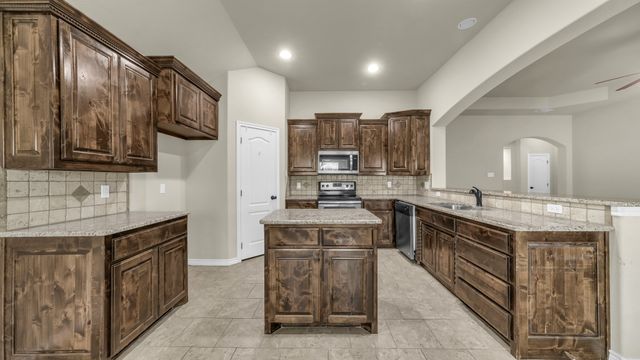 1207 Butterfield Street, Bridgeport, TX 76426