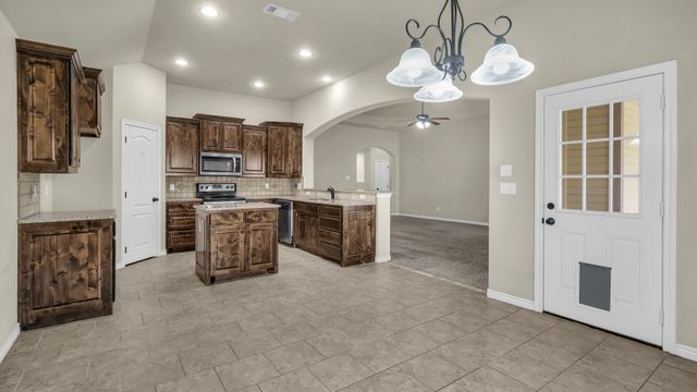 1207 Butterfield Street, Bridgeport, TX 76426
