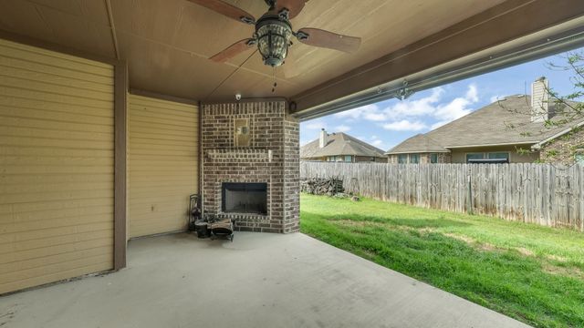 1207 Butterfield Street, Bridgeport, TX 76426