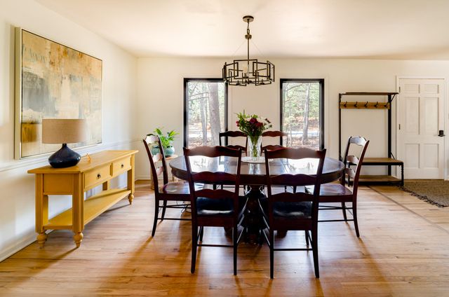 20 Crest Drive, Dune Acres, IN 46304