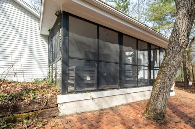 20 Crest Drive, Dune Acres, IN 46304