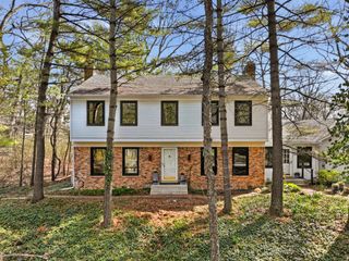 20 Crest Drive, Dune Acres, IN 46304