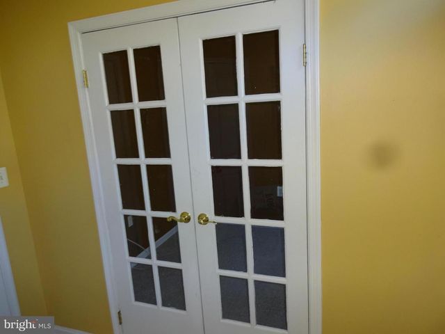 21836 JARVIS SQ, Ashburn, VA 20147