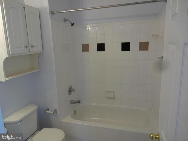 21836 JARVIS SQ, Ashburn, VA 20147