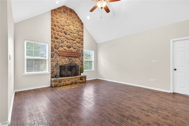 1415 Thomas Hill, Alma, AR 72921