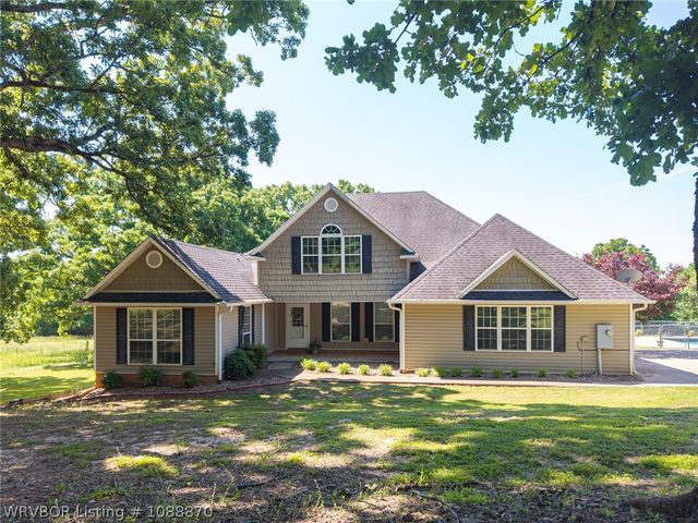 1415 Thomas Hill, Alma, AR 72921