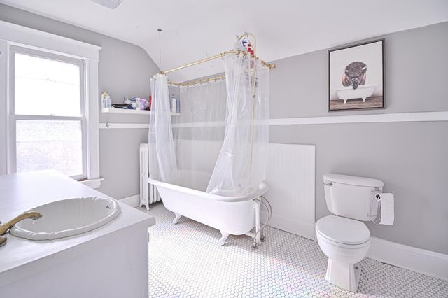 722 9th Avenue N, Fargo, ND 58102