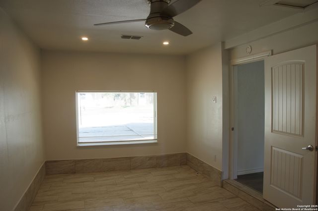 4406 Desert View, San Antonio, TX 78217