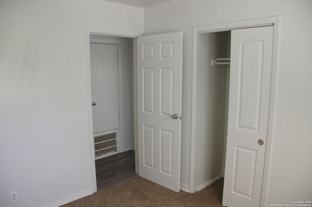 4406 Desert View, San Antonio, TX 78217