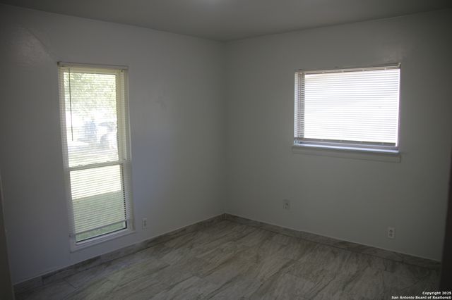 4406 Desert View, San Antonio, TX 78217