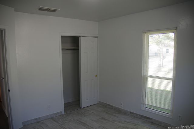 4406 Desert View, San Antonio, TX 78217