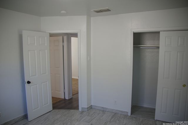 4406 Desert View, San Antonio, TX 78217