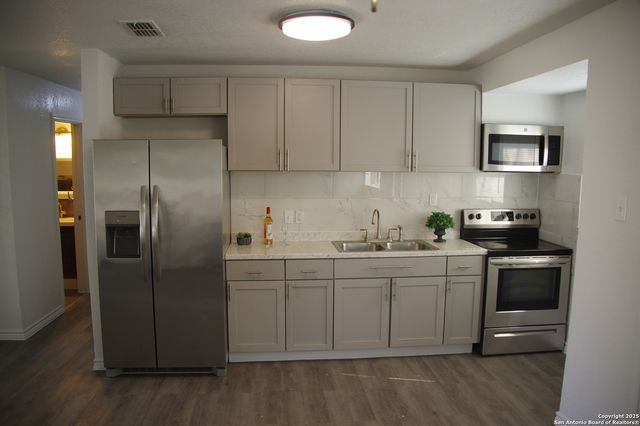 4406 Desert View, San Antonio, TX 78217