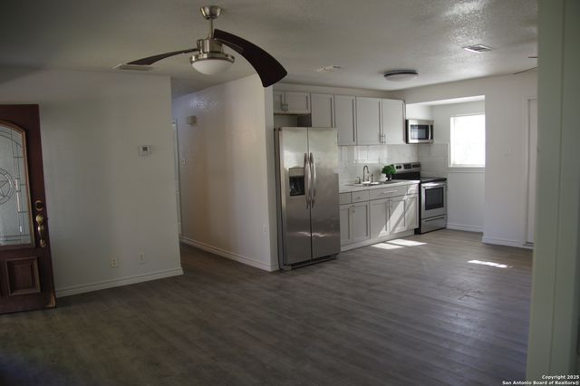 4406 Desert View, San Antonio, TX 78217