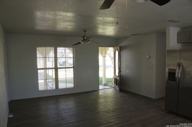 4406 Desert View, San Antonio, TX 78217