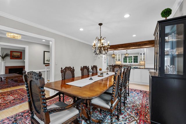 9830 N Otto ROAD, Mequon, WI 53092
