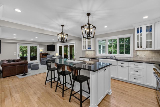 9830 N Otto ROAD, Mequon, WI 53092