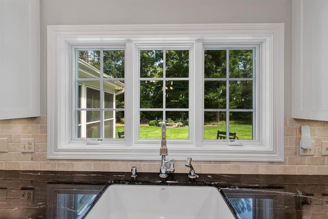 9830 N Otto ROAD, Mequon, WI 53092