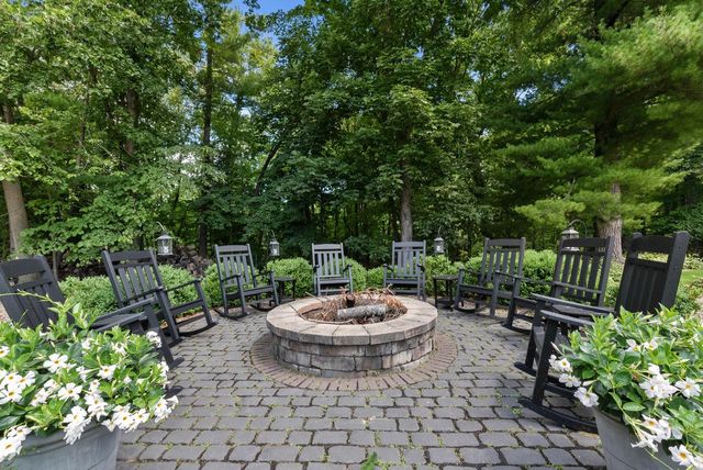 9830 N Otto ROAD, Mequon, WI 53092
