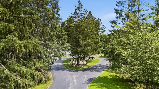 9830 N Otto ROAD, Mequon, WI 53092