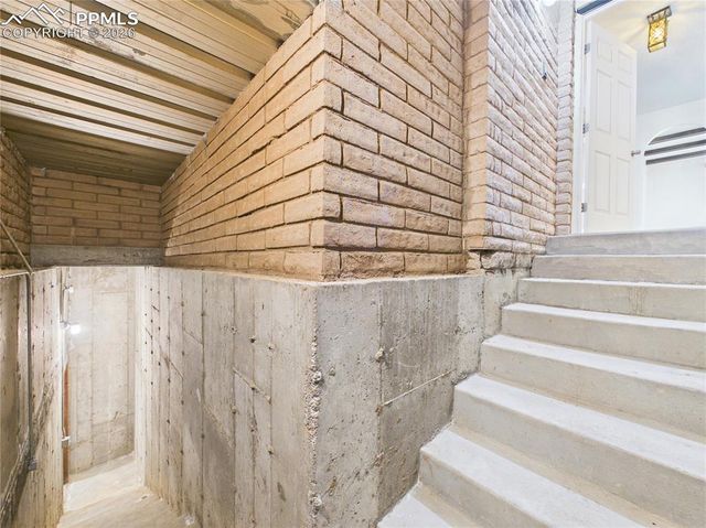 922 W McCulloch Boulevard, Pueblo West, CO 81007