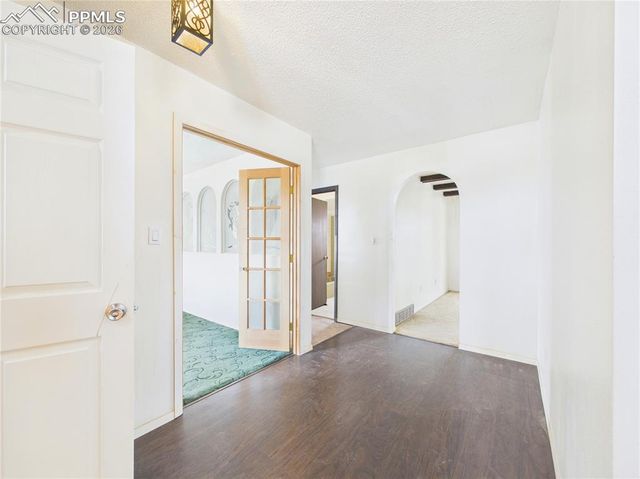 922 W McCulloch Boulevard, Pueblo West, CO 81007