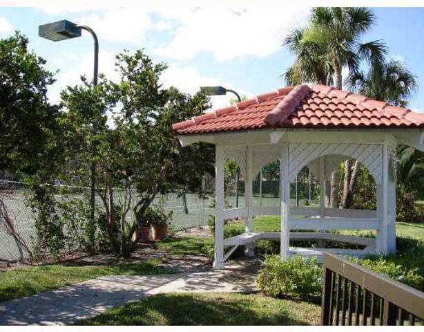5641 RIVERSIDE Drive 306B1, Coral Springs, FL 33067