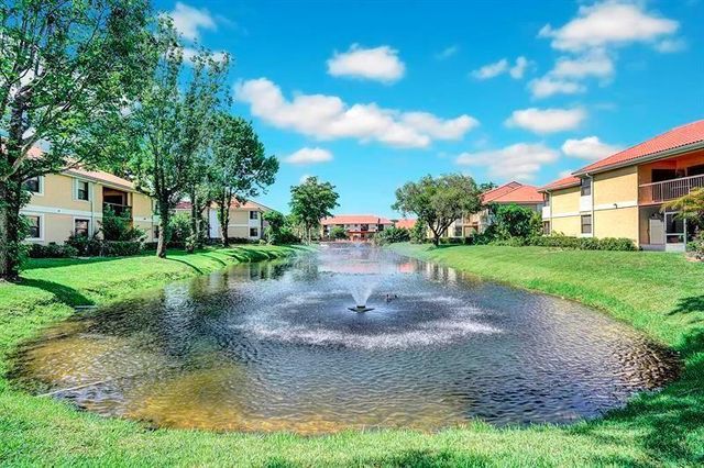 5641 RIVERSIDE Drive 306B1, Coral Springs, FL 33067