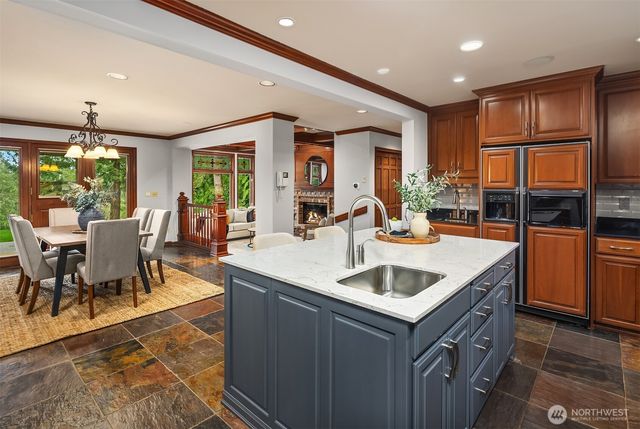 26319 NE 34th Street, Redmond, WA 98053