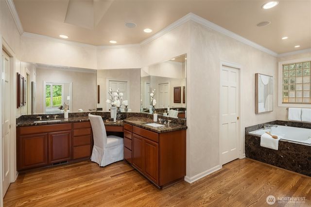 26319 NE 34th Street, Redmond, WA 98053