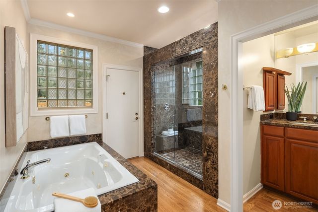 26319 NE 34th Street, Redmond, WA 98053