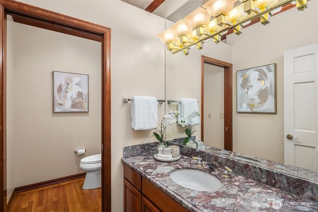 26319 NE 34th Street, Redmond, WA 98053