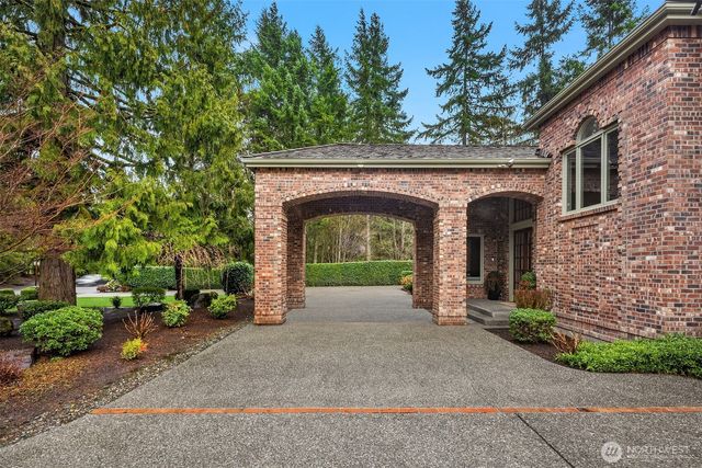 26319 NE 34th Street, Redmond, WA 98053