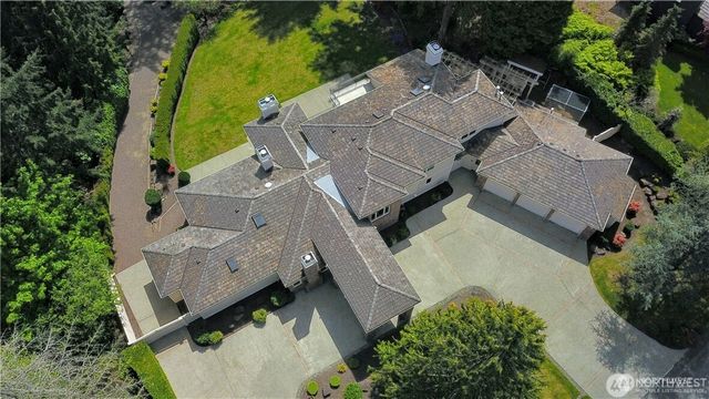 26319 NE 34th Street, Redmond, WA 98053